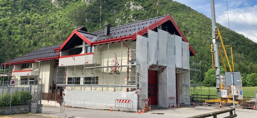 Riqualificazione energetica e manutenzione straordinaria: rinnovata la caserma dei pompieri di Pieve di Ledro